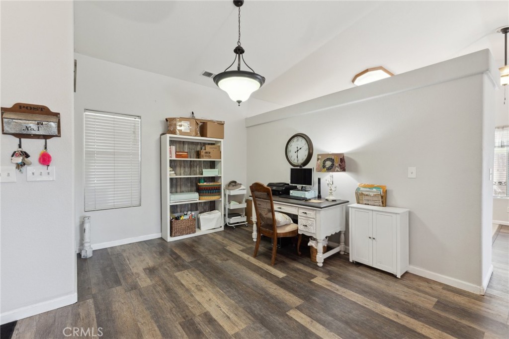 2932 Saginaw Ave, Clovis, CA 93611