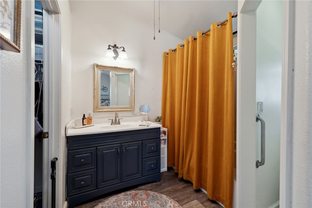 2932 Saginaw Ave, Clovis, CA 93611