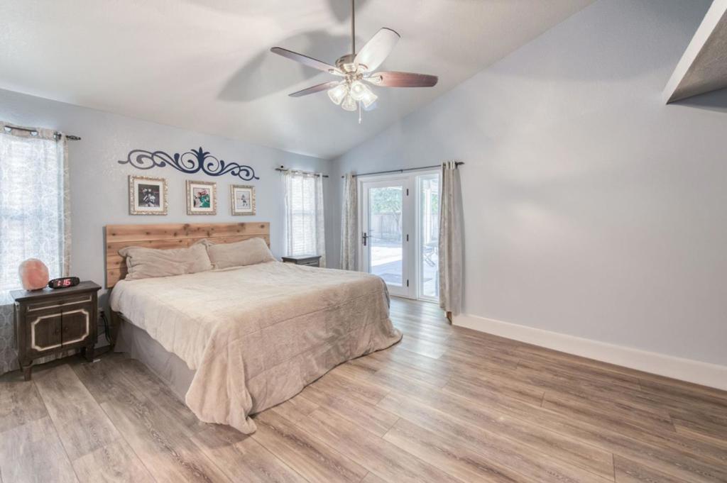 11 Magnolia Ave, Clovis, CA 93611