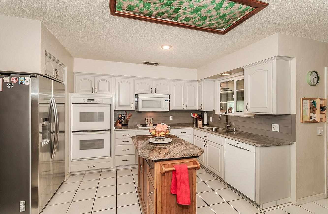 6779 N Woodson Ave, Fresno, CA 93711