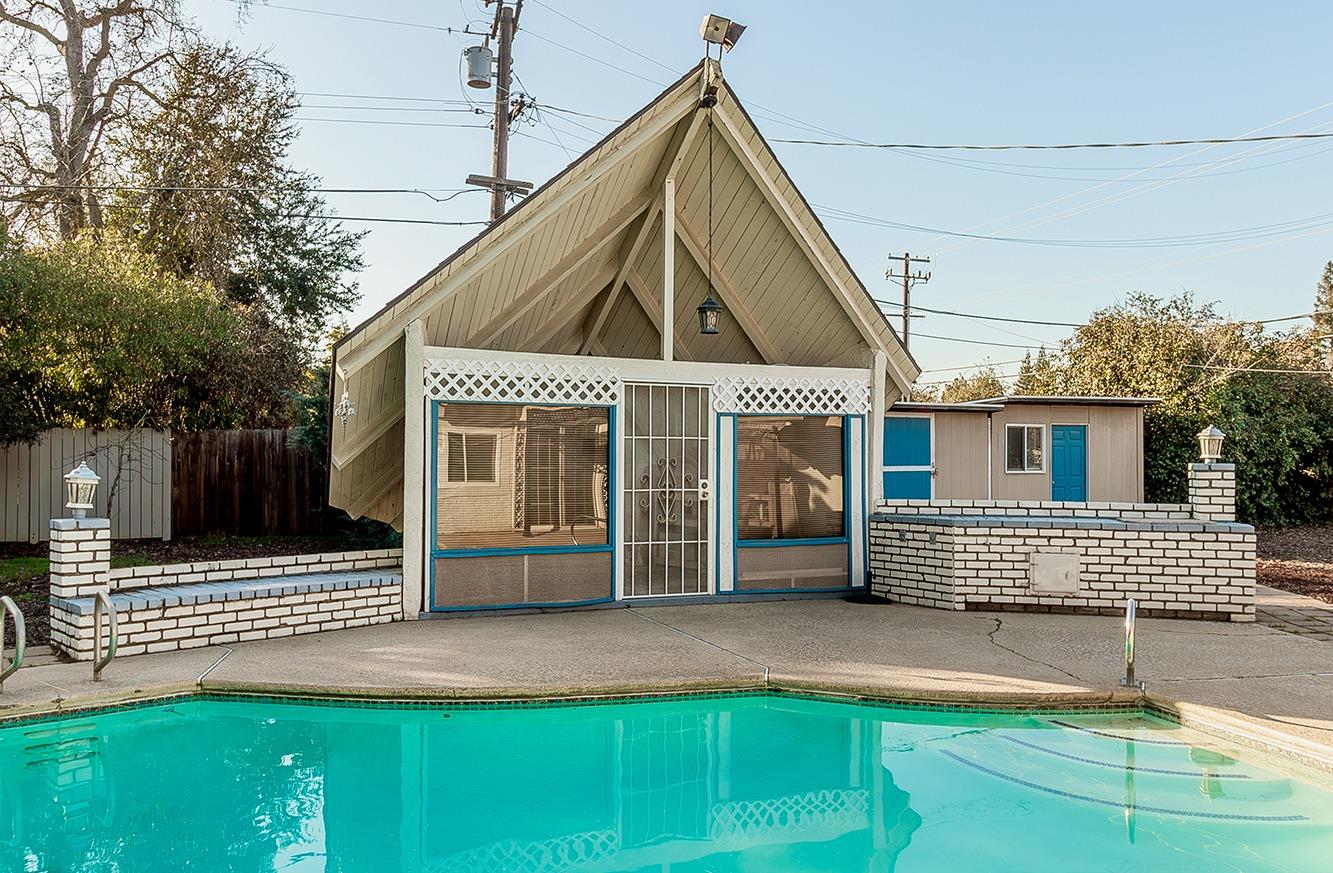6779 N Woodson Ave, Fresno, CA 93711