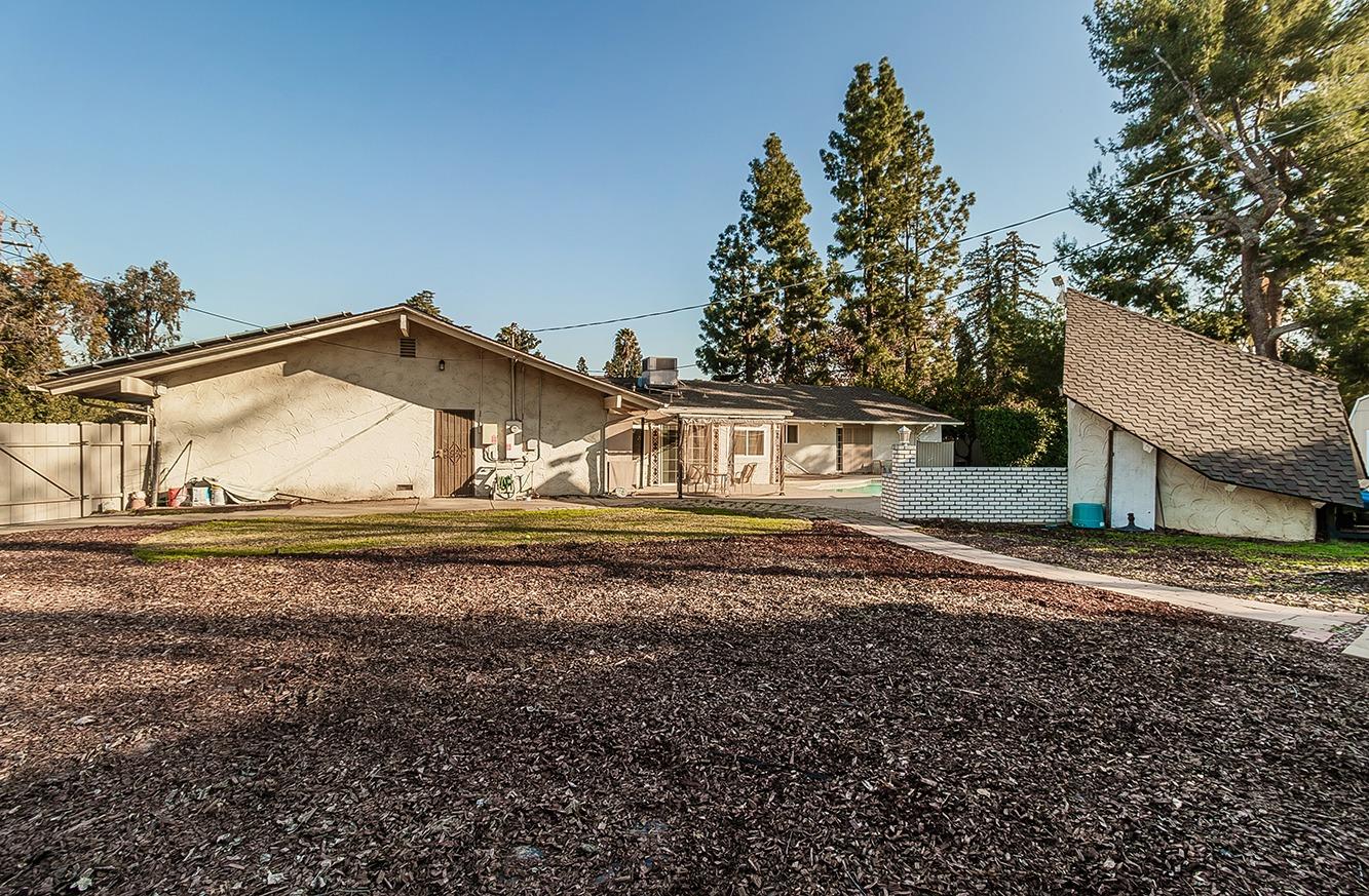 6779 N Woodson Ave, Fresno, CA 93711