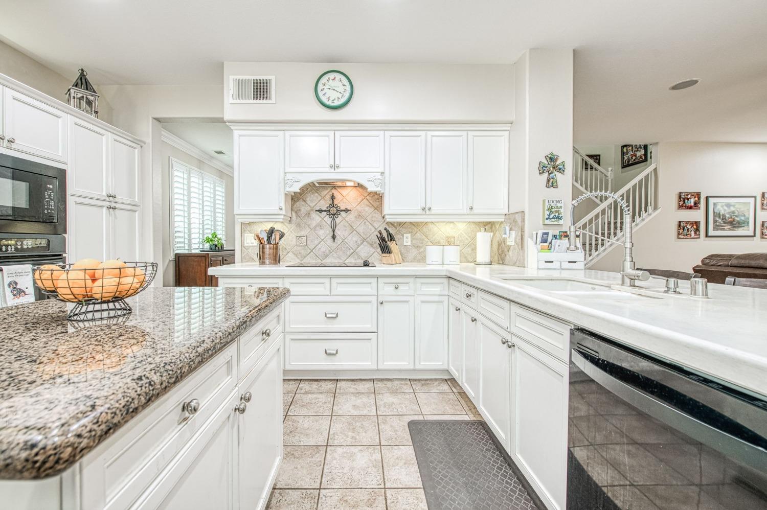 4626 N Arrow Ridge Way, Clovis, CA 93619