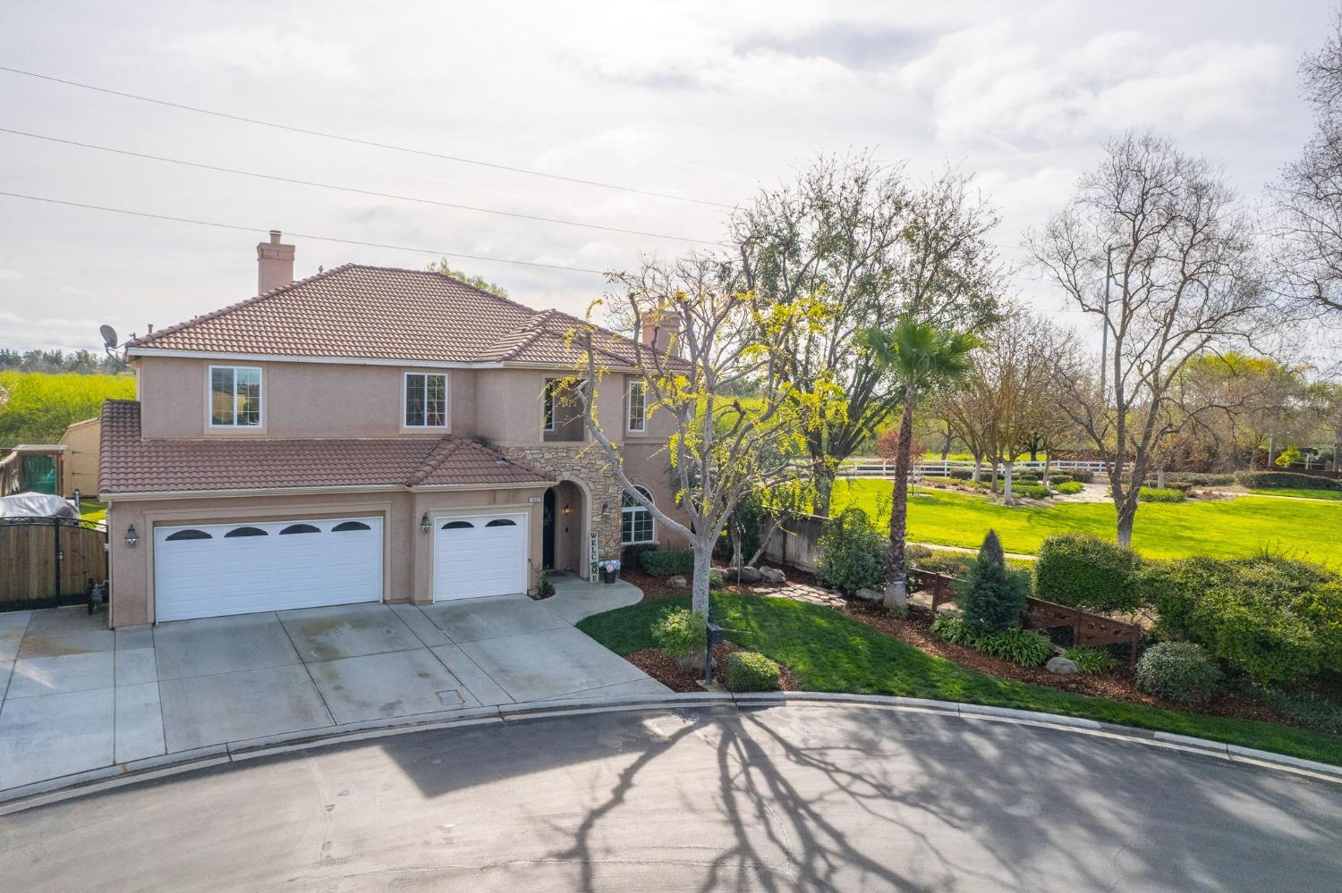 4626 N Arrow Ridge Way, Clovis, CA 93619