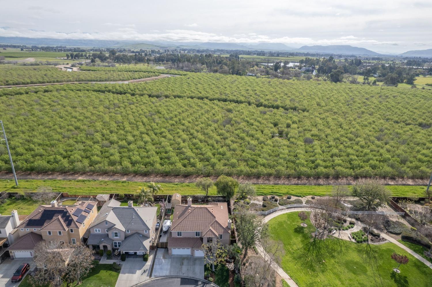 4626 N Arrow Ridge Way, Clovis, CA 93619