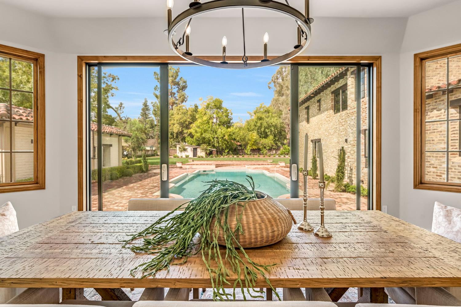 4689 N Van Ness Blvd, Fresno, CA 93704