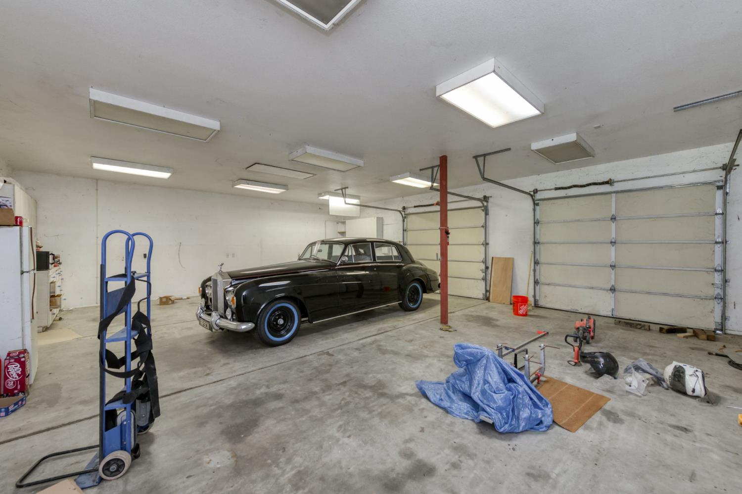 4715 E Copper Ave, Clovis, CA 93619