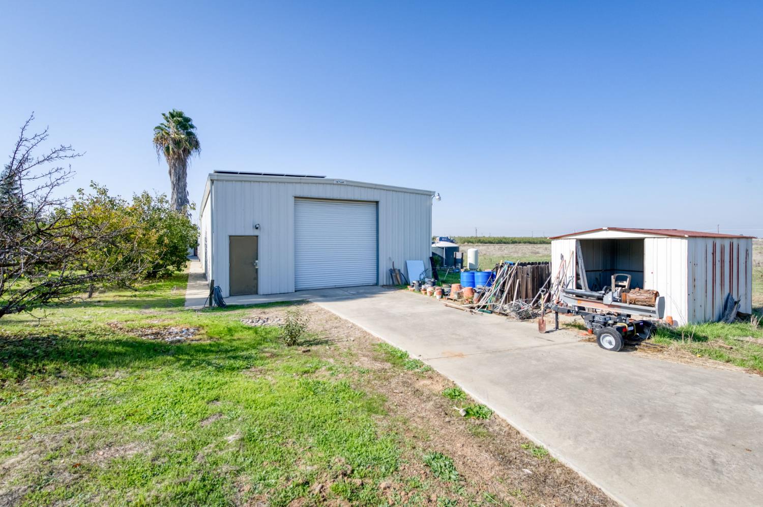4715 E Copper Ave, Clovis, CA 93619