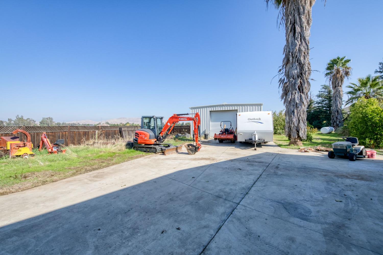 4715 E Copper Ave, Clovis, CA 93619