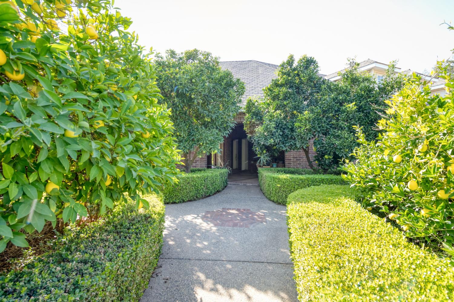 4715 E Copper Ave, Clovis, CA 93619