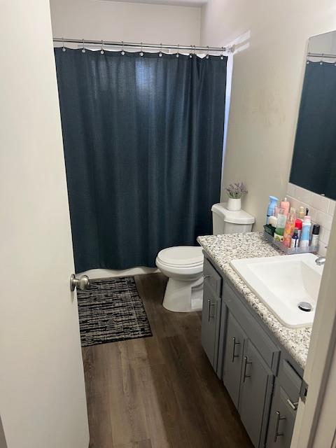 621 W Pat Dr W, Clovis, CA 93612