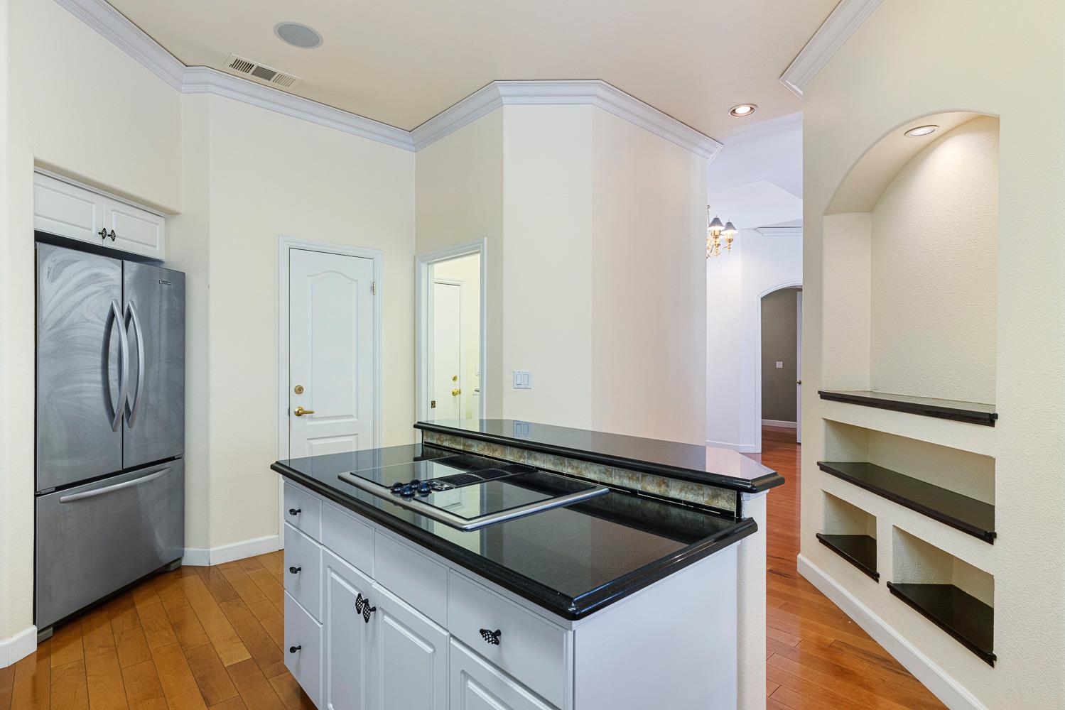 2190 W Via Cipressi, Fresno, CA 93711