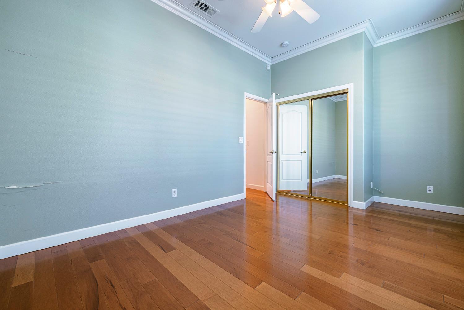 2190 W Via Cipressi, Fresno, CA 93711