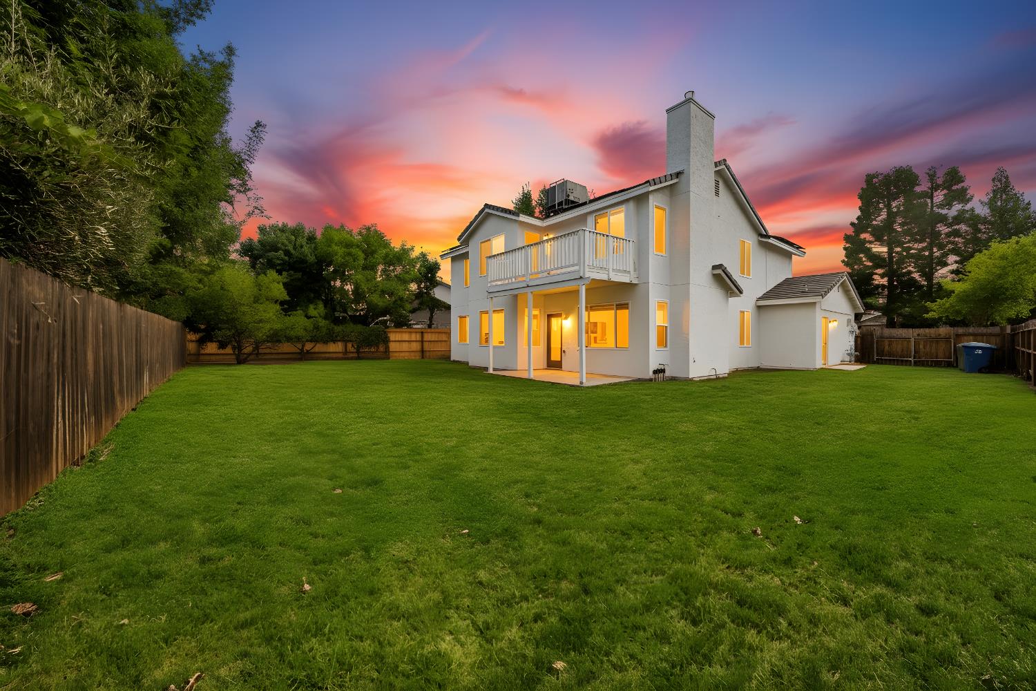 1042 N Stanford Ave, Clovis, CA 93611