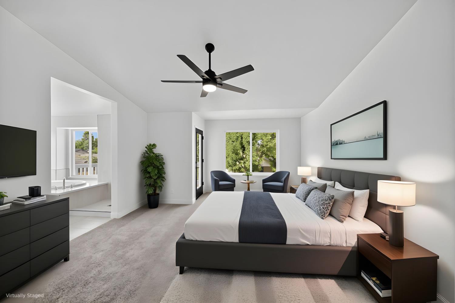 1042 N Stanford Ave, Clovis, CA 93611