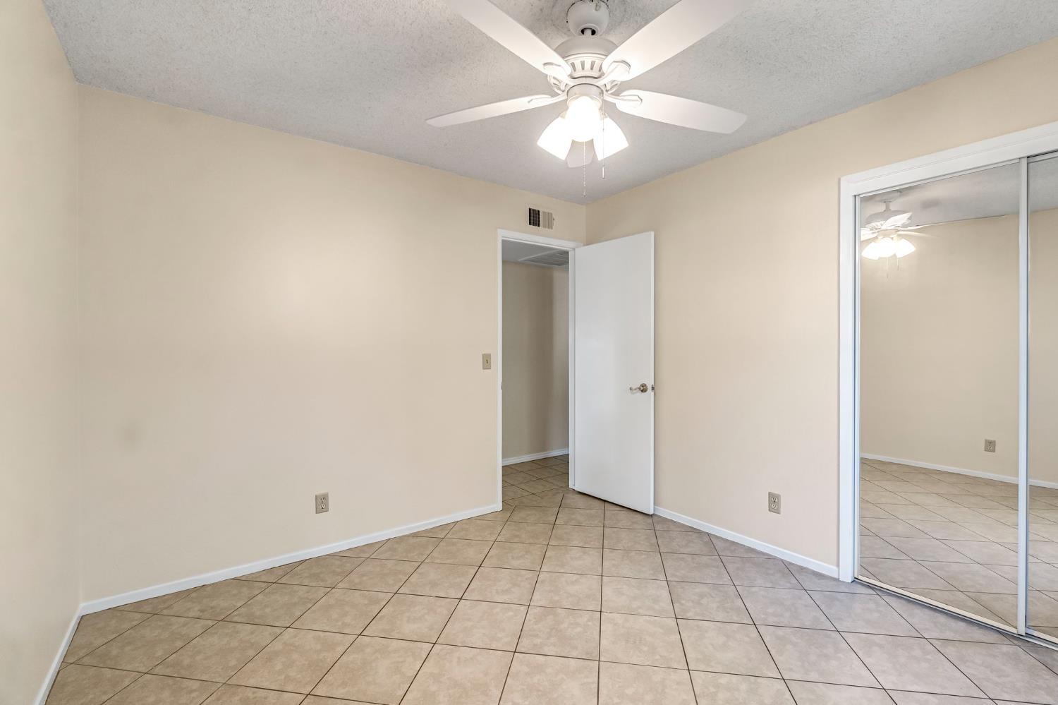 2297 Acacia, Clovis, CA 93612