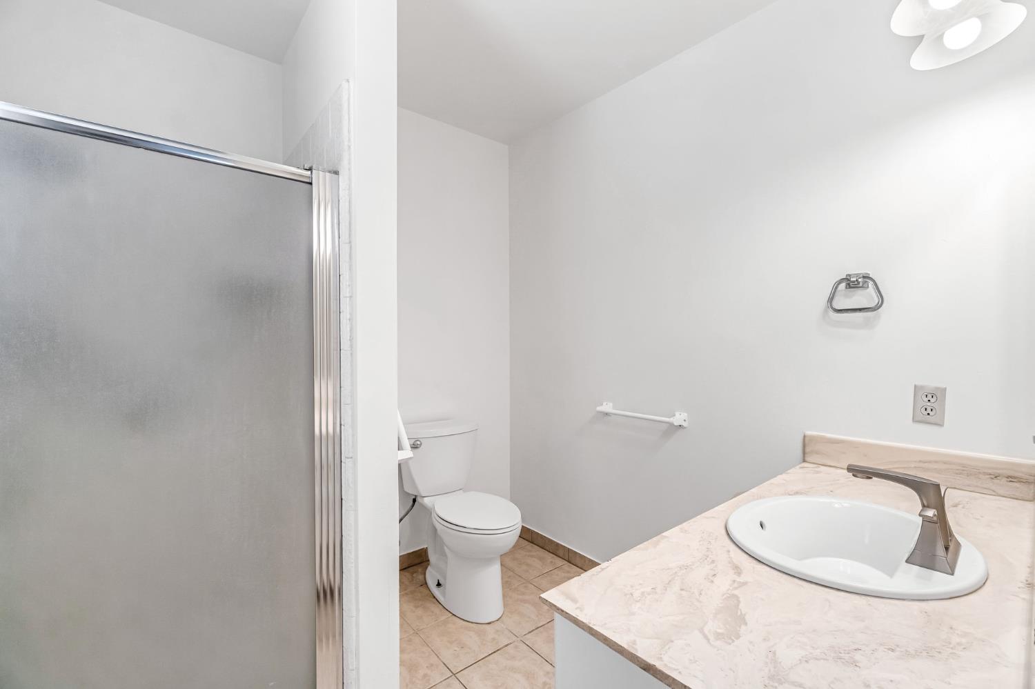 2297 Acacia, Clovis, CA 93612