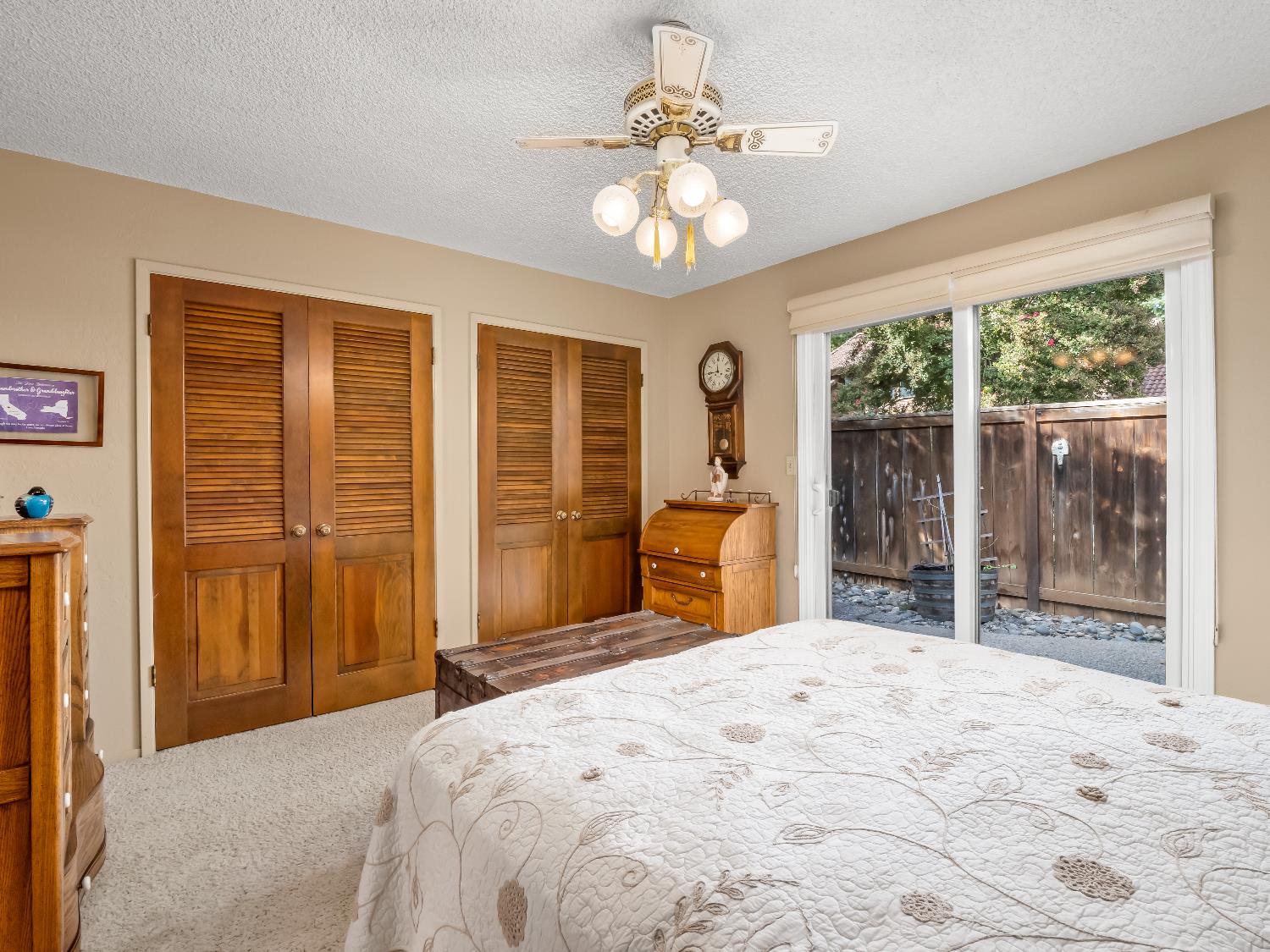 2059 W Barstow, Fresno, CA 93711