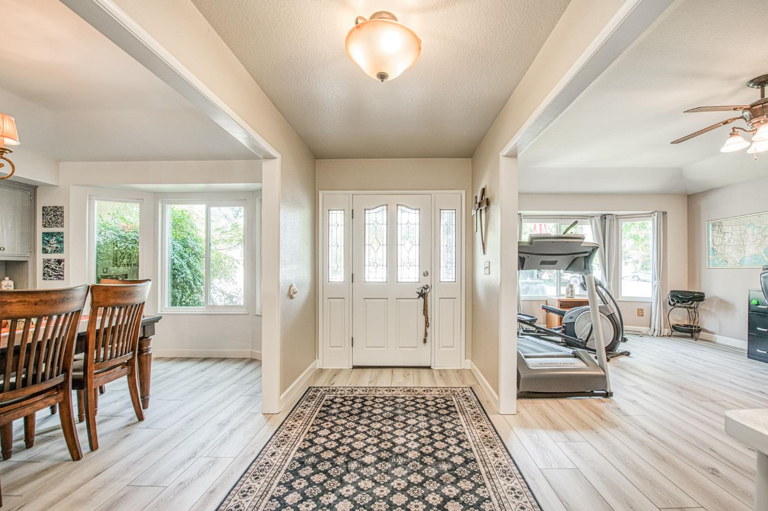 6435 N Gentry Ave, Fresno, CA 93711