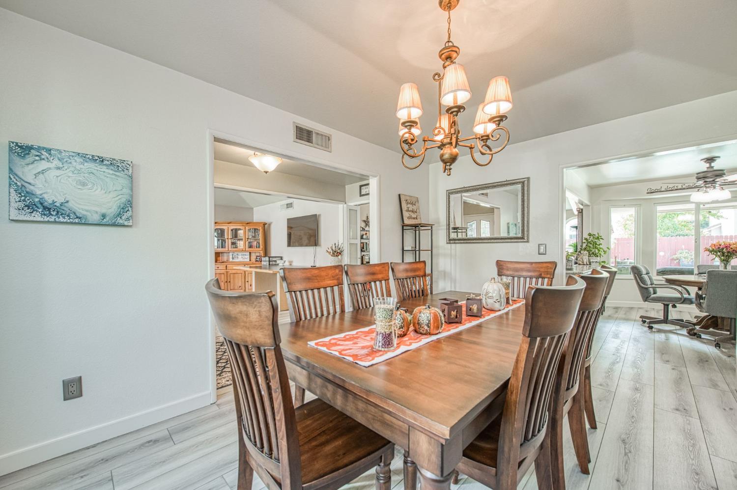 6435 N Gentry Ave, Fresno, CA 93711