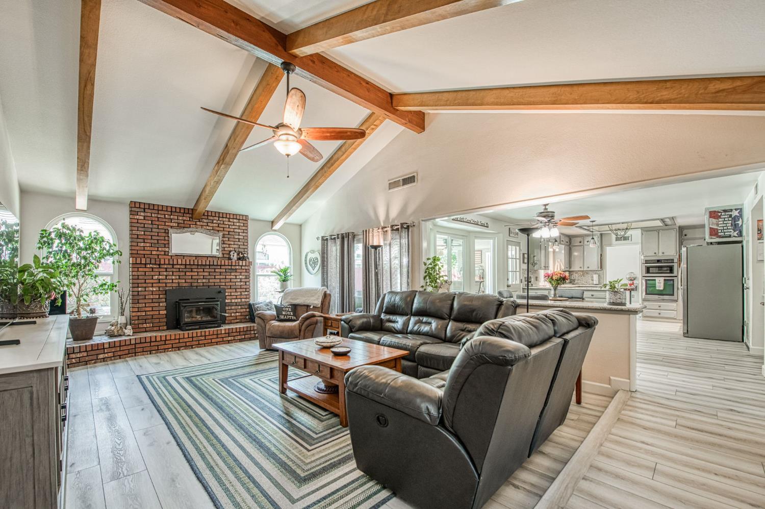 6435 N Gentry Ave, Fresno, CA 93711