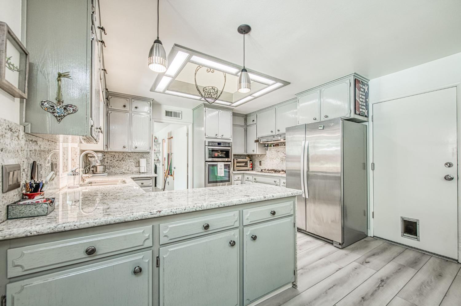 6435 N Gentry Ave, Fresno, CA 93711