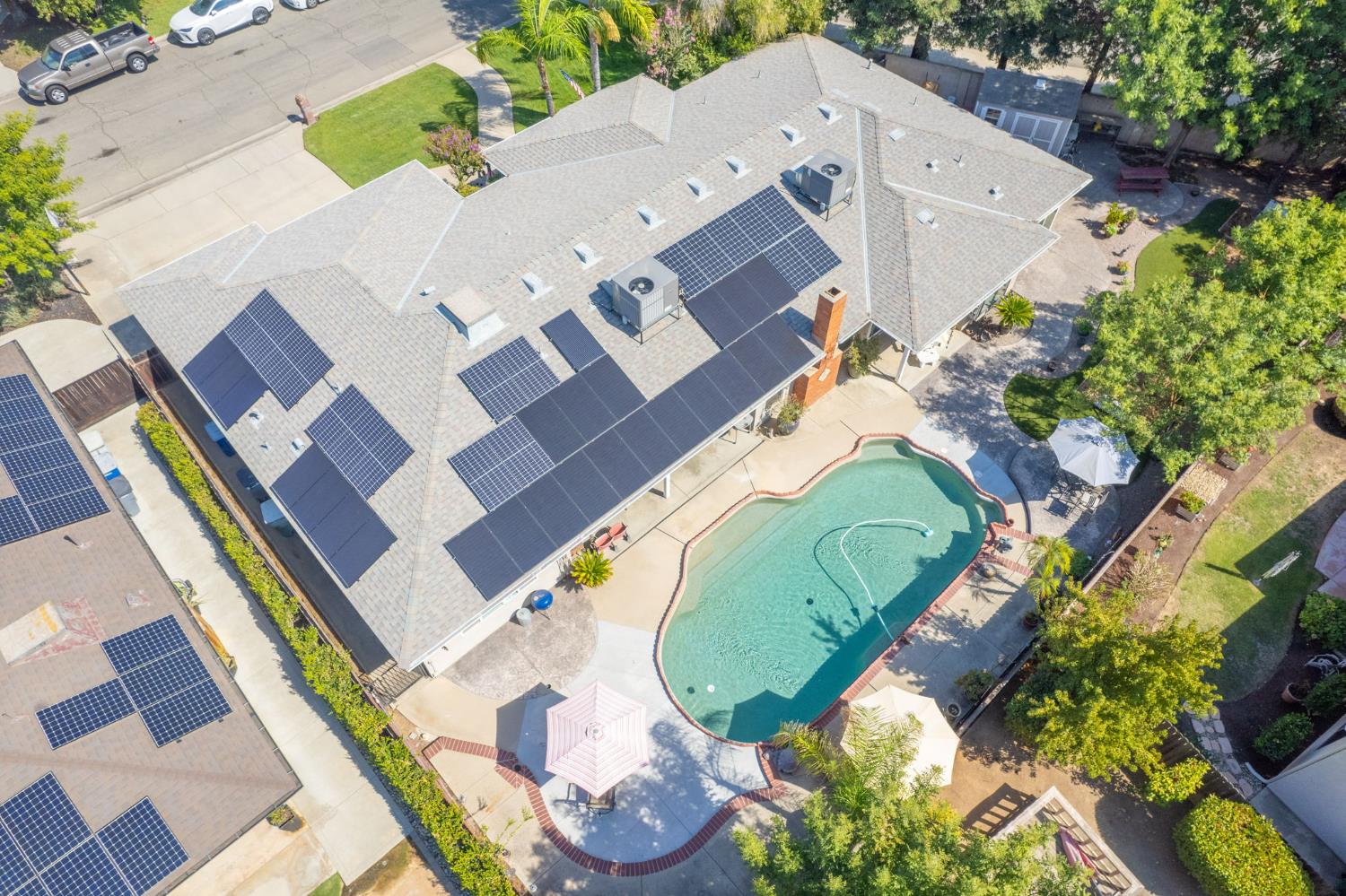 6435 N Gentry Ave, Fresno, CA 93711