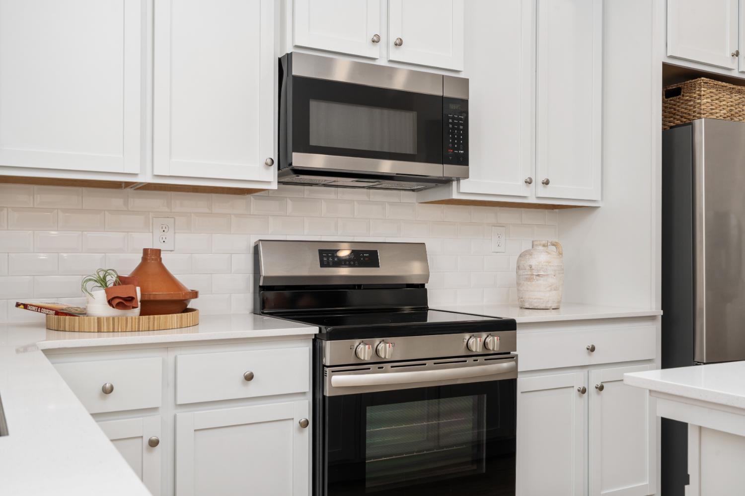 1525 Redbrick Ln, Clovis, CA 93619