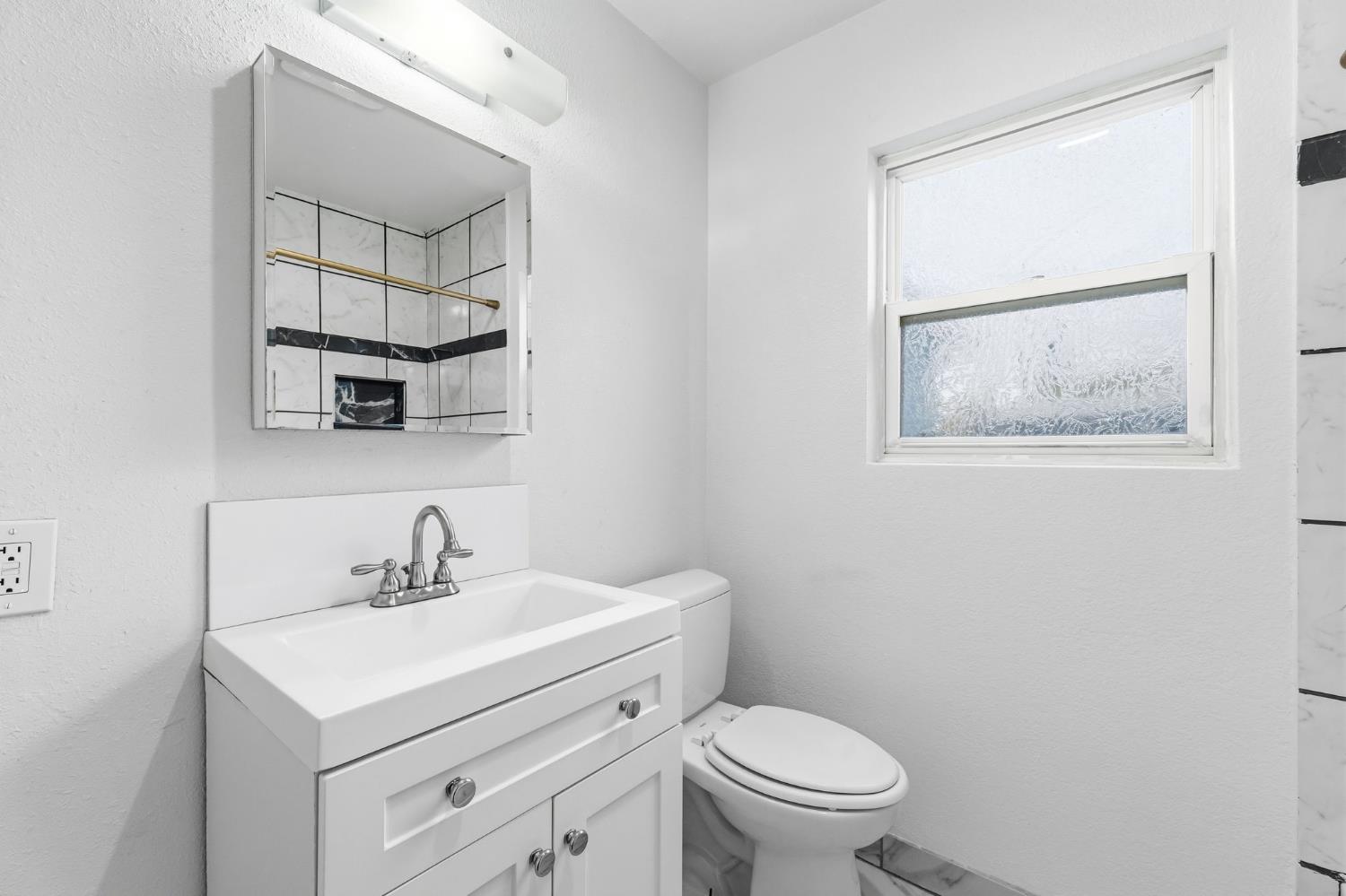 1329 E Princeton Ave, Fresno, CA 93704