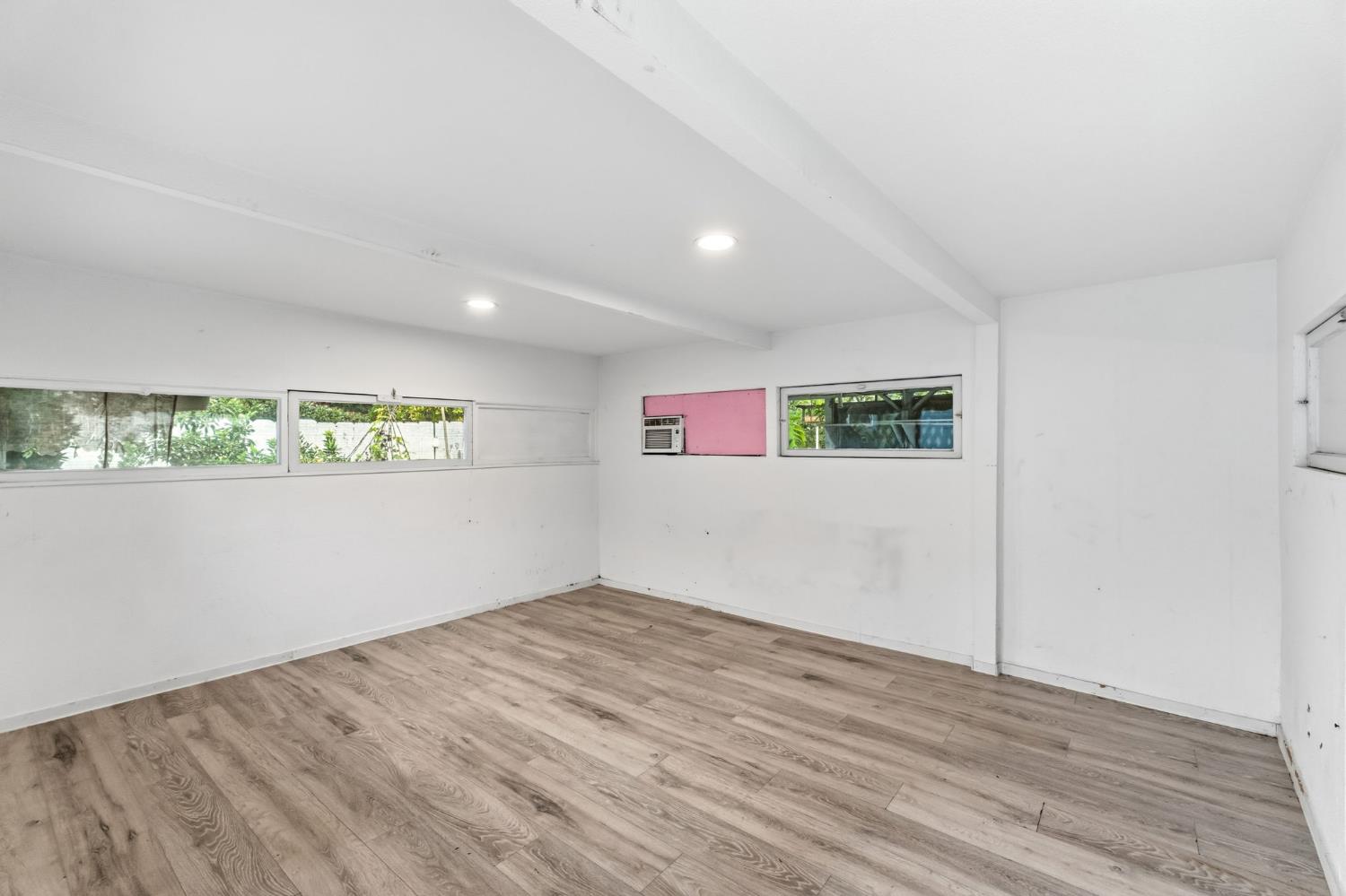 1329 E Princeton Ave, Fresno, CA 93704