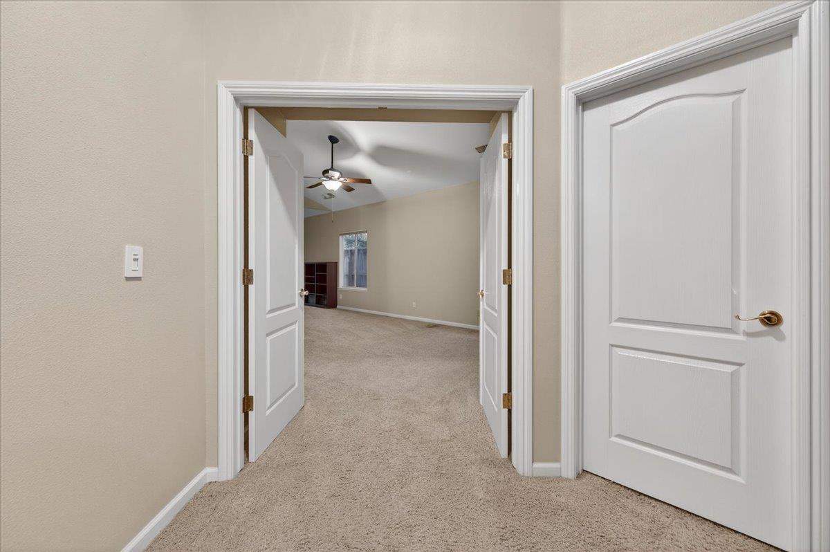 2211 Dawson Cove Ln, Clovis, CA 93611