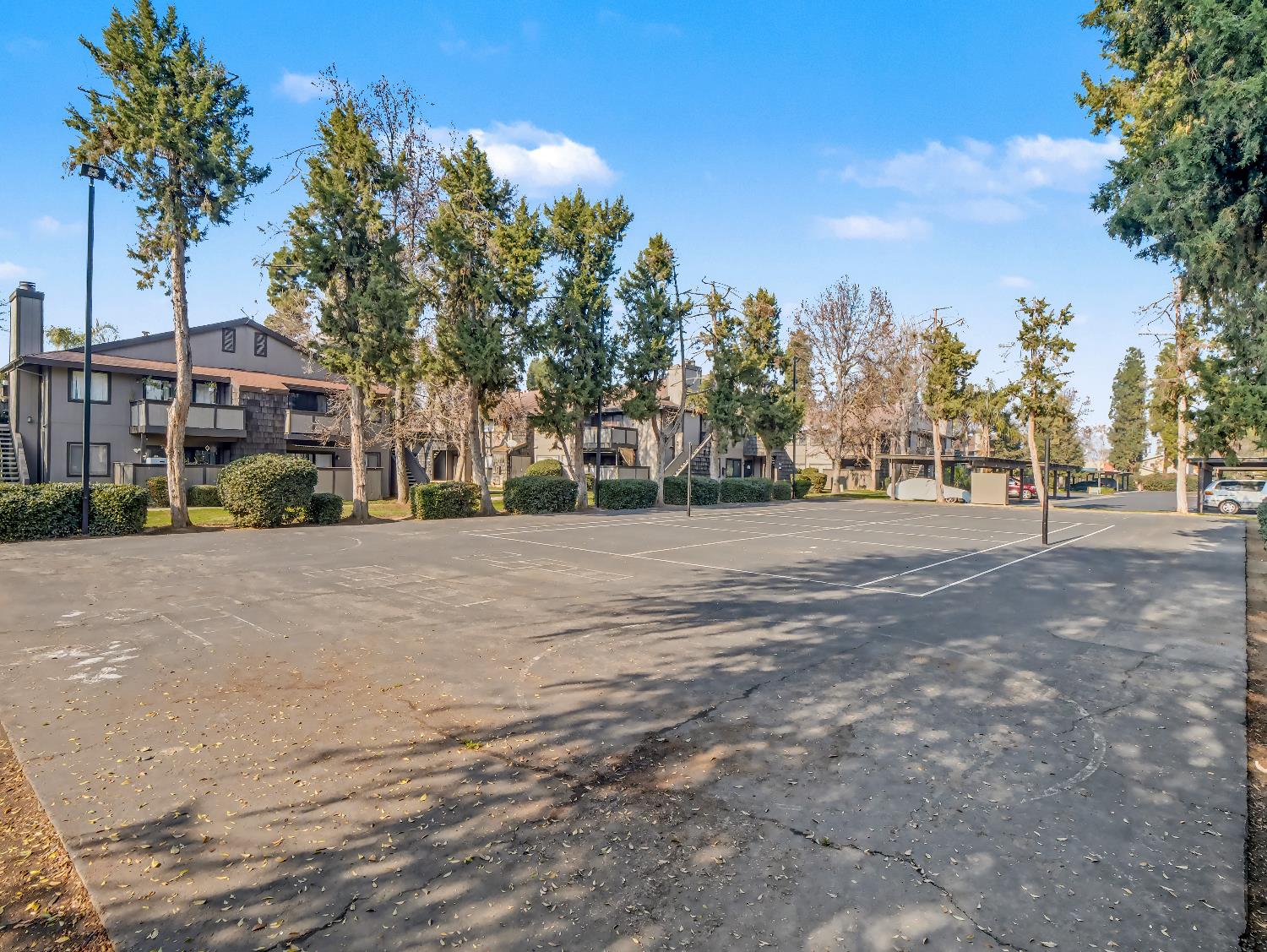 1151 S Chestnut Ave #243, Fresno, CA 93702