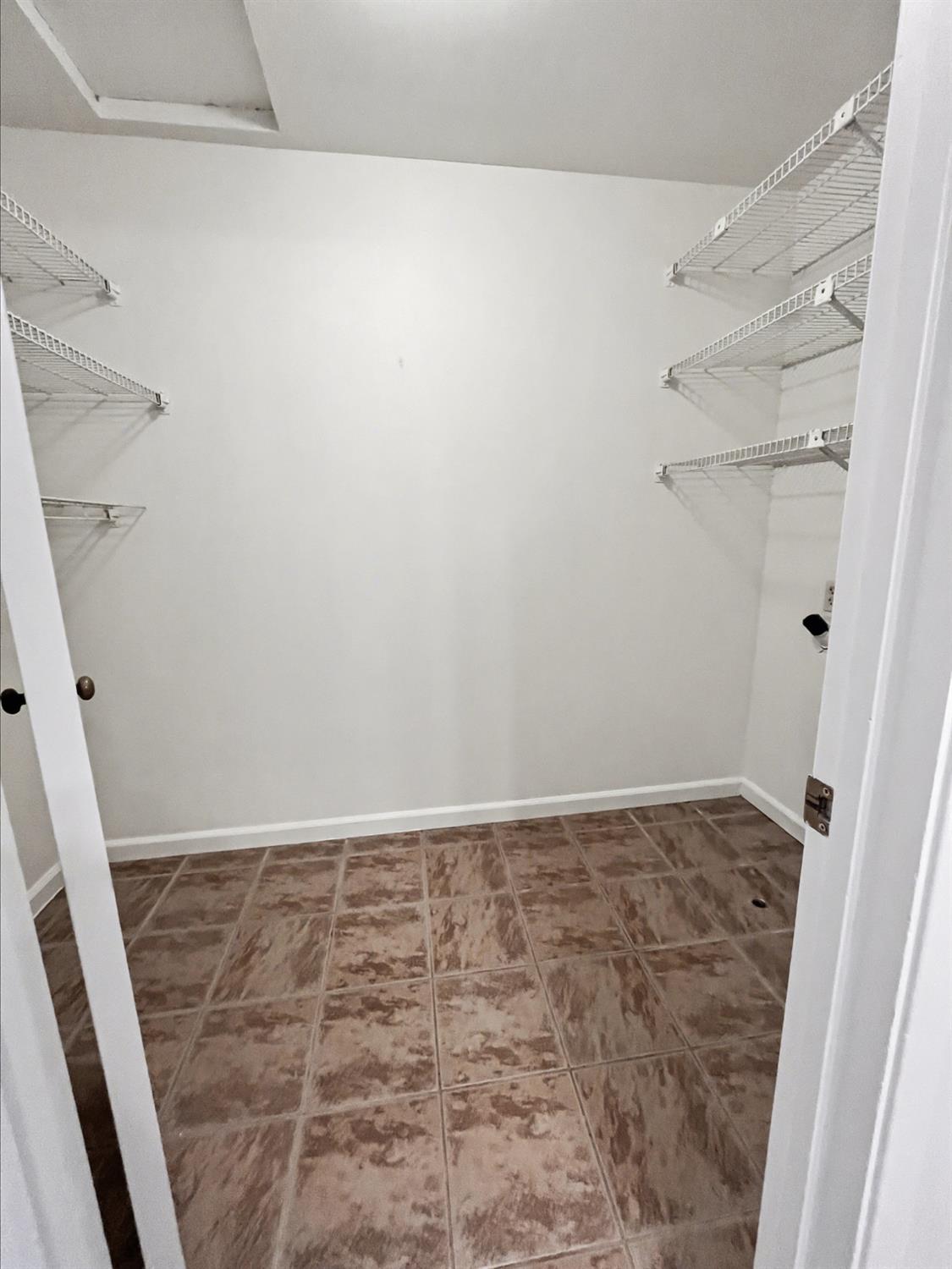 1151 S Chestnut Ave #243, Fresno, CA 93702