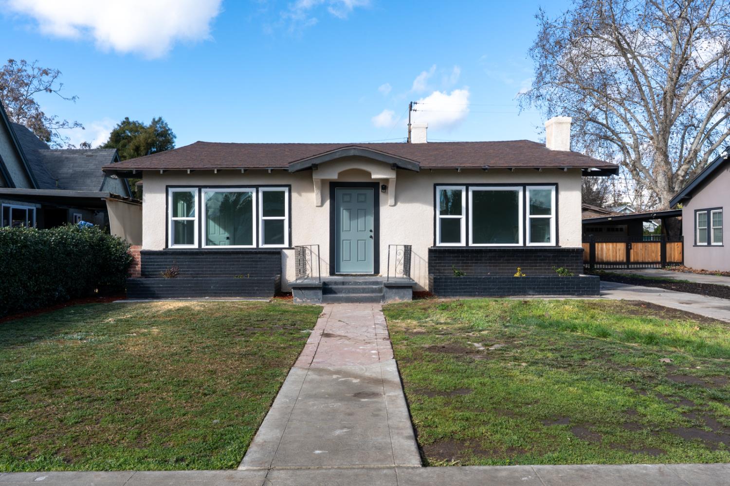 4323 E Iowa, Fresno, CA 93702