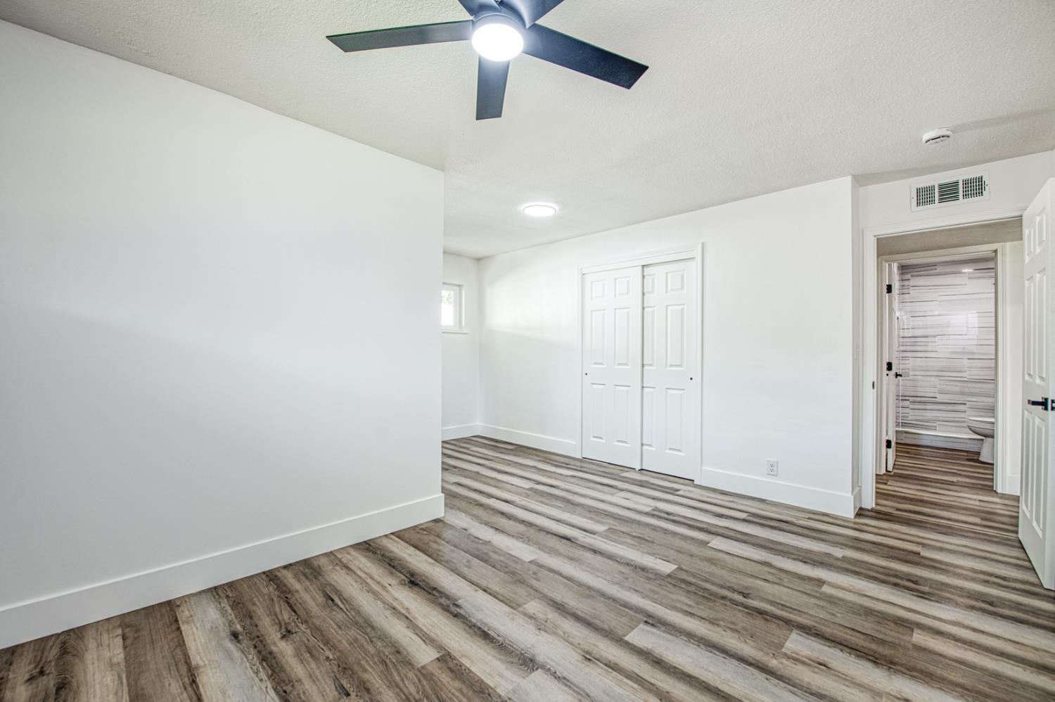 1408 E Richert Ave, Fresno, CA 93704