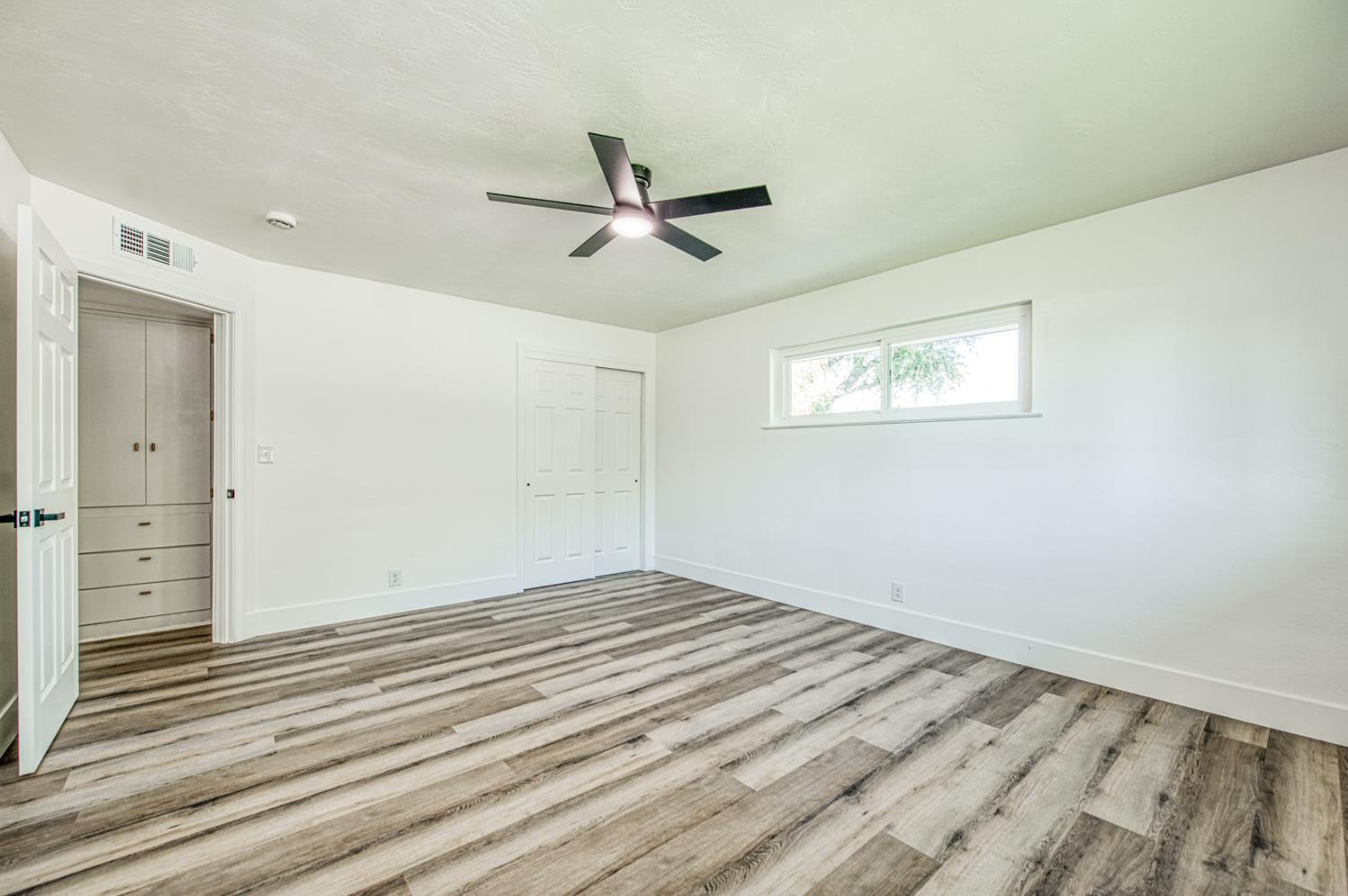 1408 E Richert Ave, Fresno, CA 93704