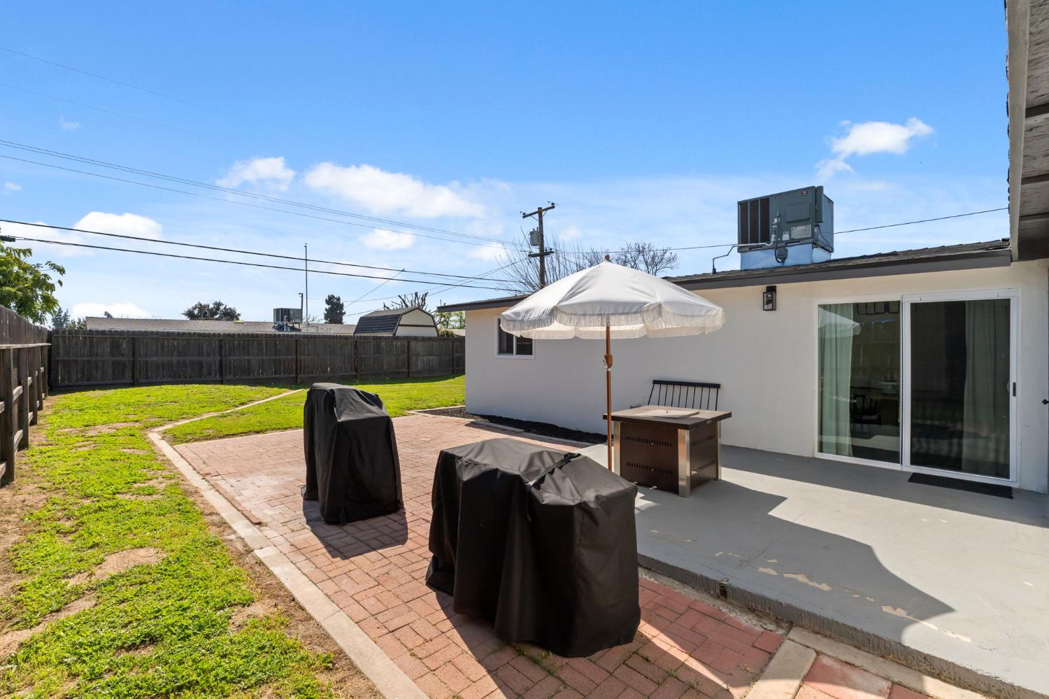 36 Santa Ana Ave, Clovis, CA 93612