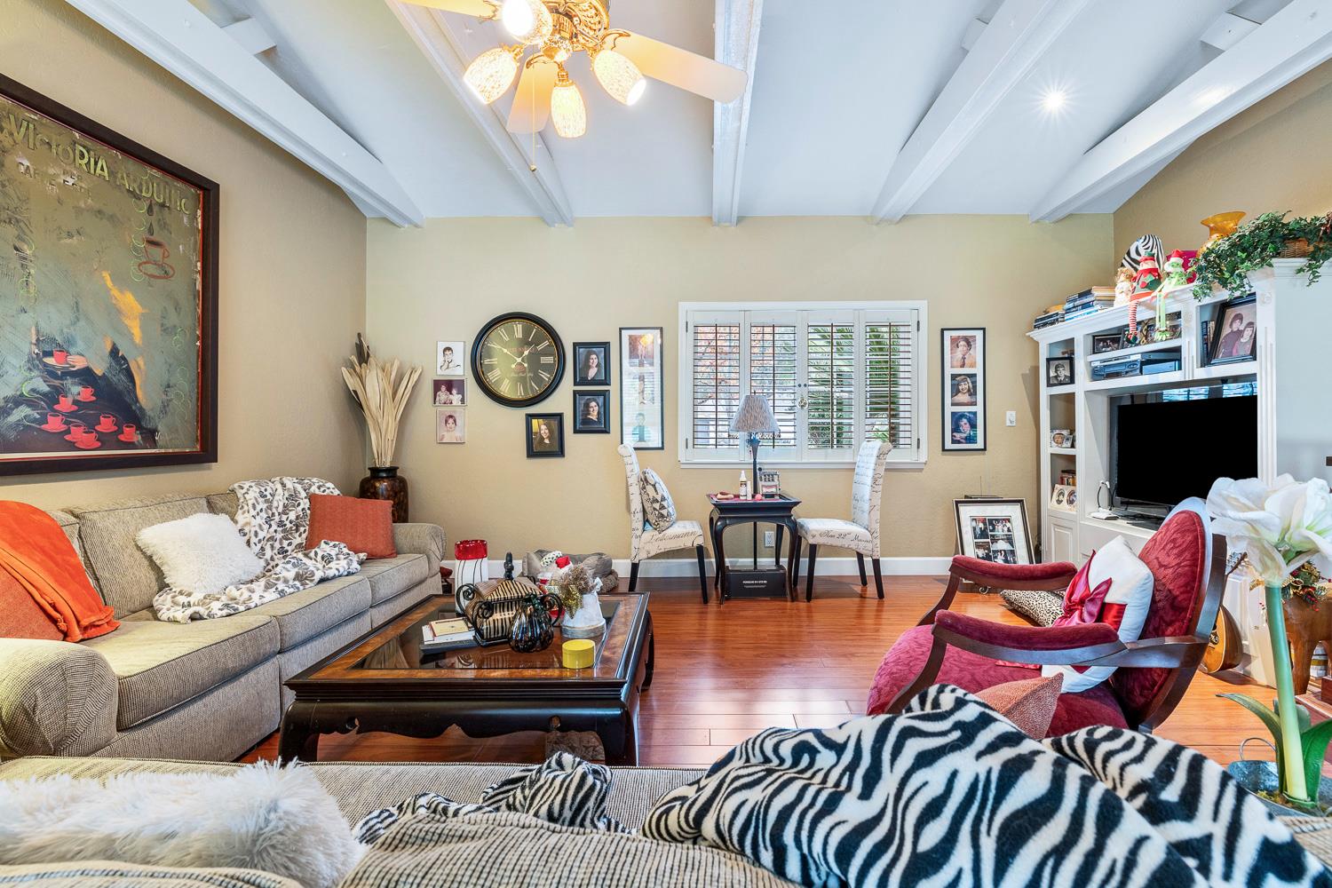 5627 N Kavanagh Ave, Fresno, CA 93711