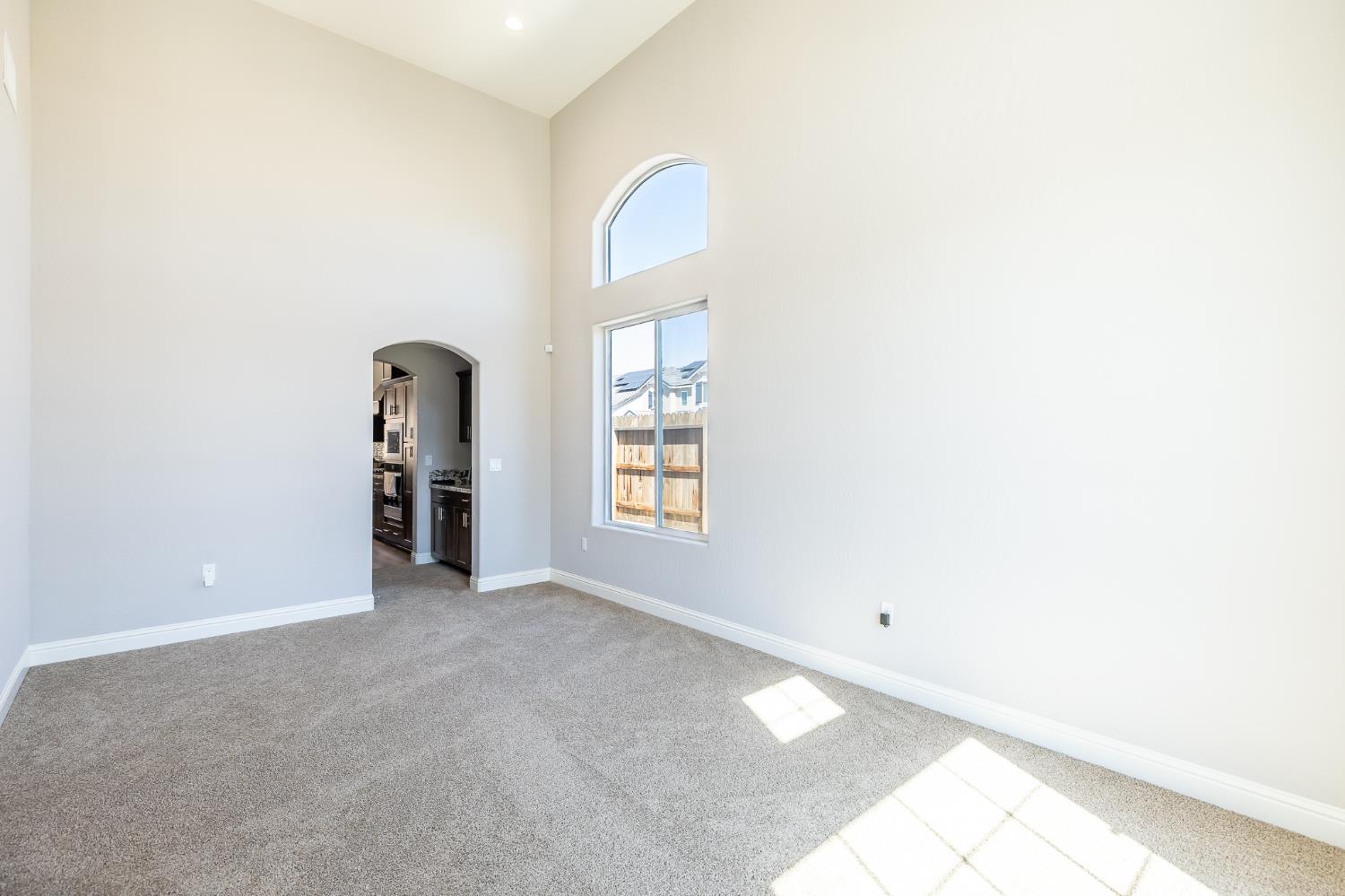 4103 Keats Ave, Clovis, CA 93619