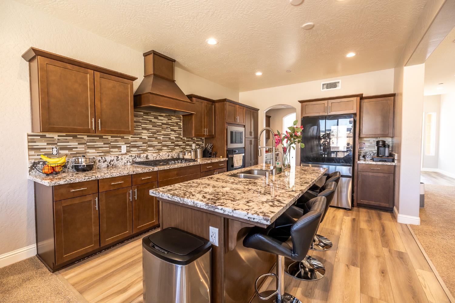 4103 Keats Ave, Clovis, CA 93619