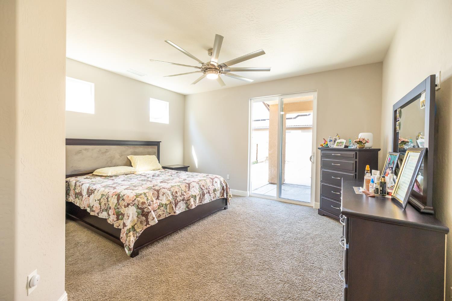 4103 Keats Ave, Clovis, CA 93619