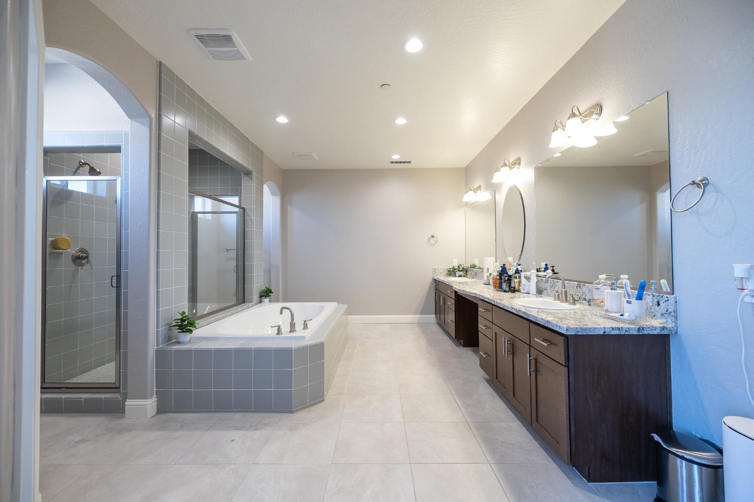 4103 Keats Ave, Clovis, CA 93619