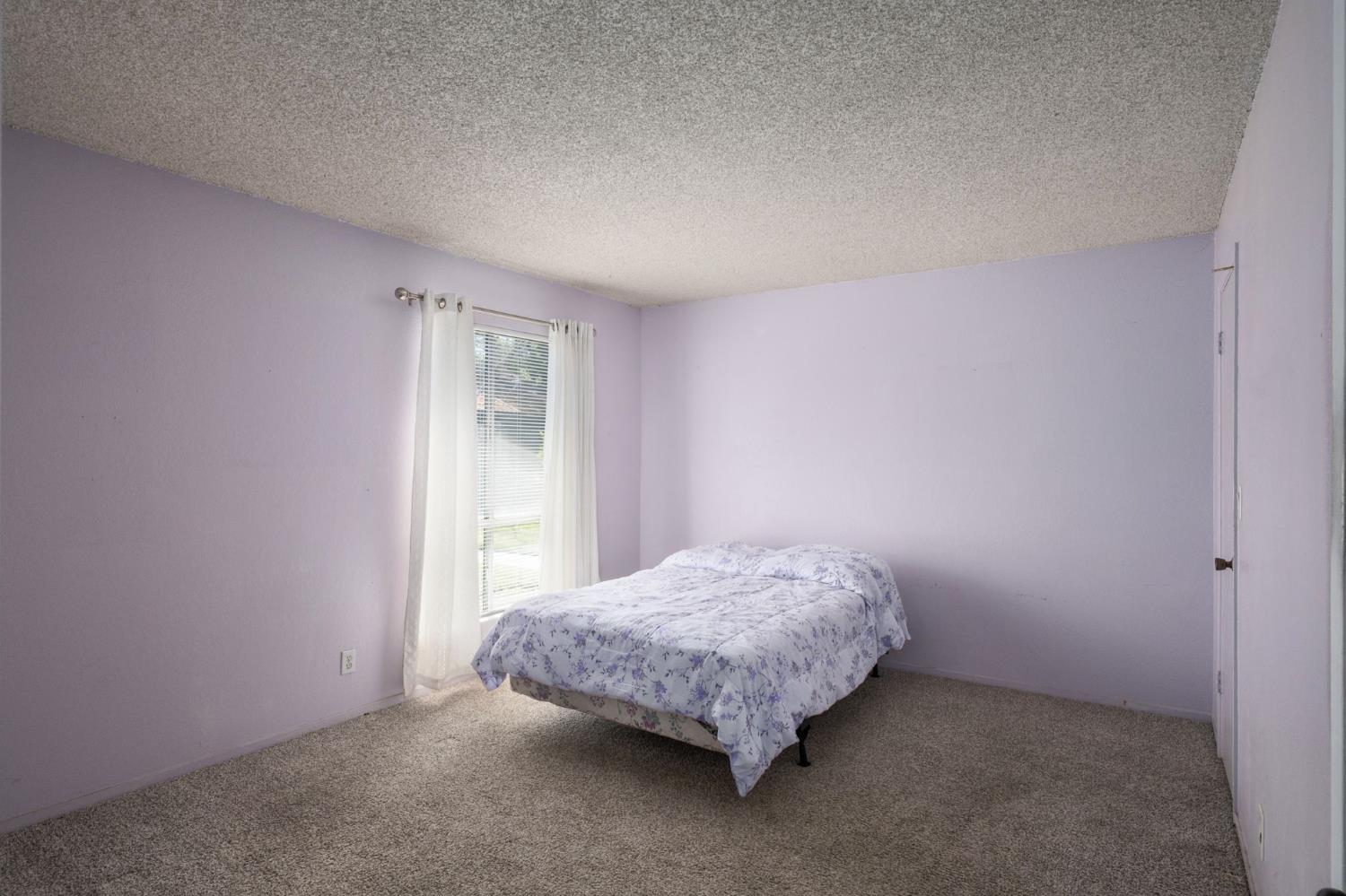 Open Photo