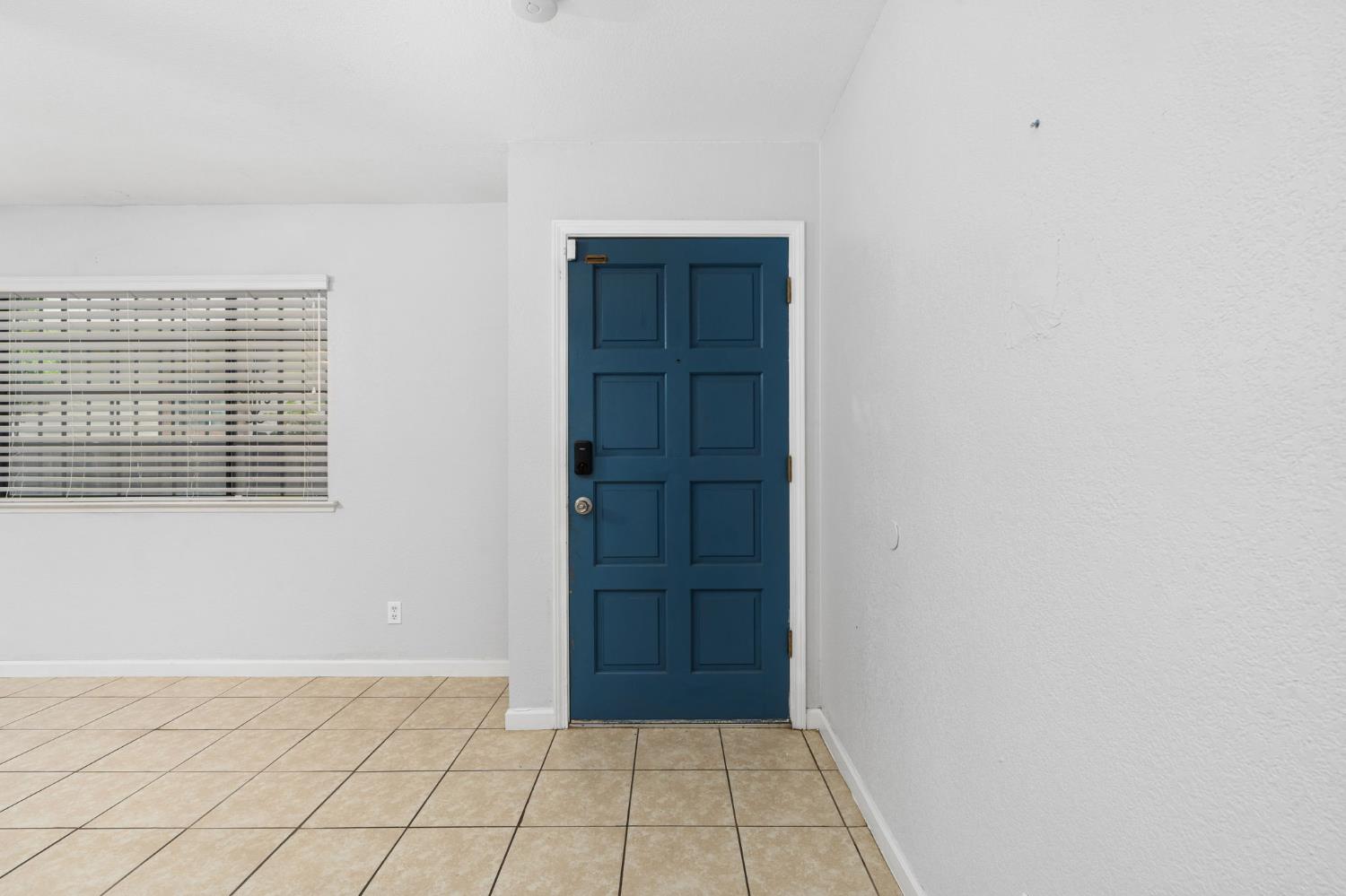 2730 N Wishon Ave, Fresno, CA 93704