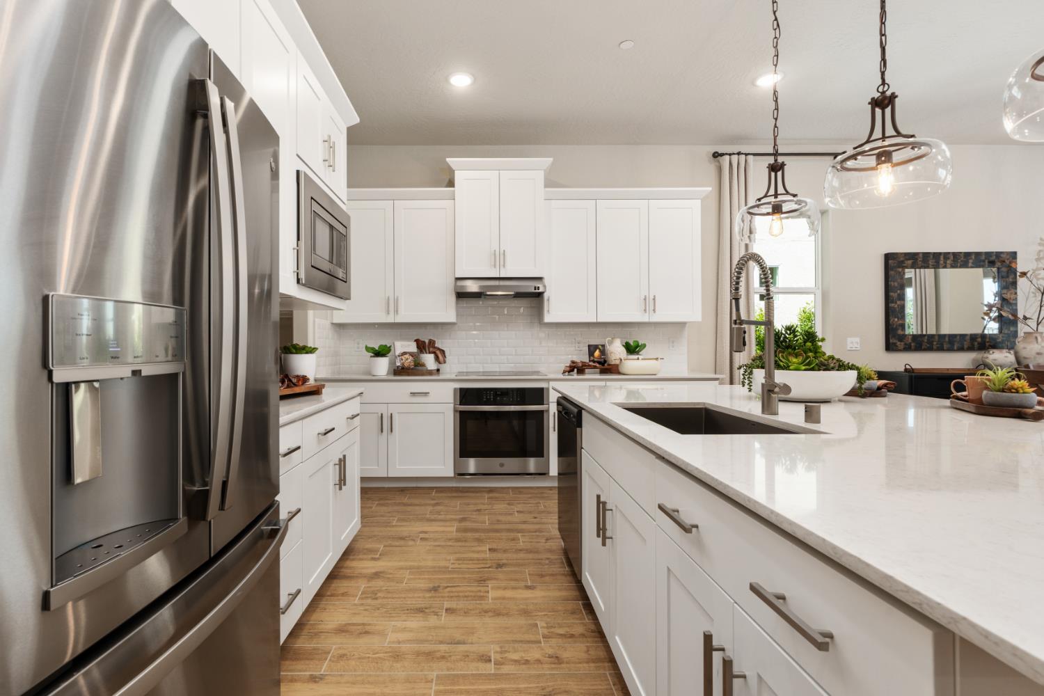 2486 N Harken Way, Clovis, CA 93619