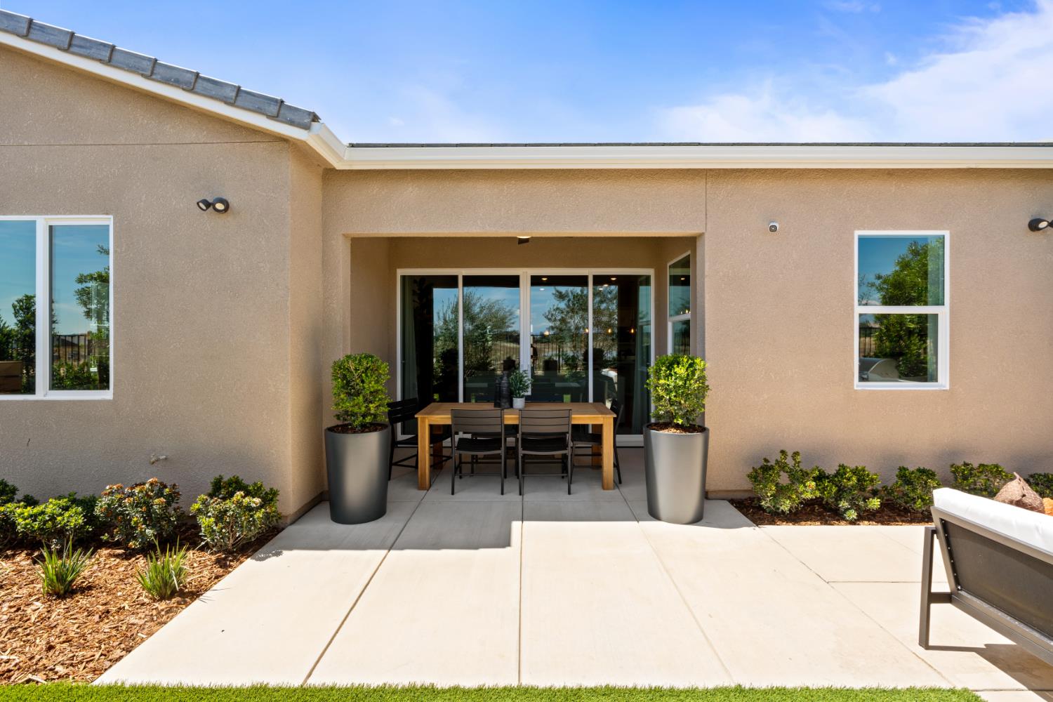 2486 N Harken Way, Clovis, CA 93619