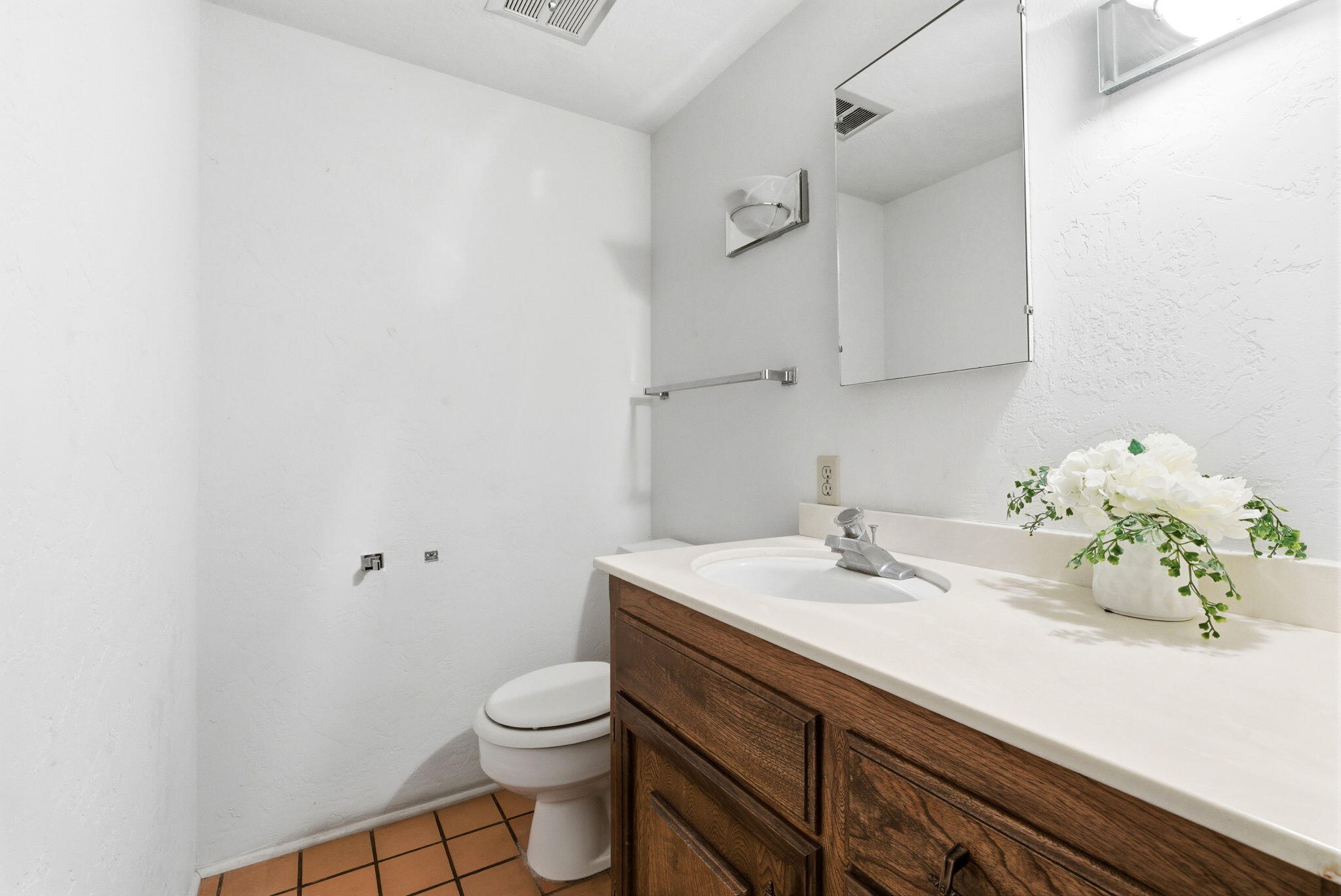 5101 N Pleasant Ave, Fresno, CA 93711